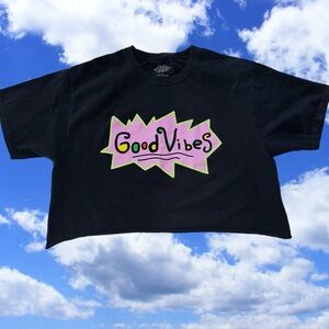 ‘Good Vibes’ Rugrats Y2K Font Graphic Cropped Relaxed Fit Black Tee Size Medium